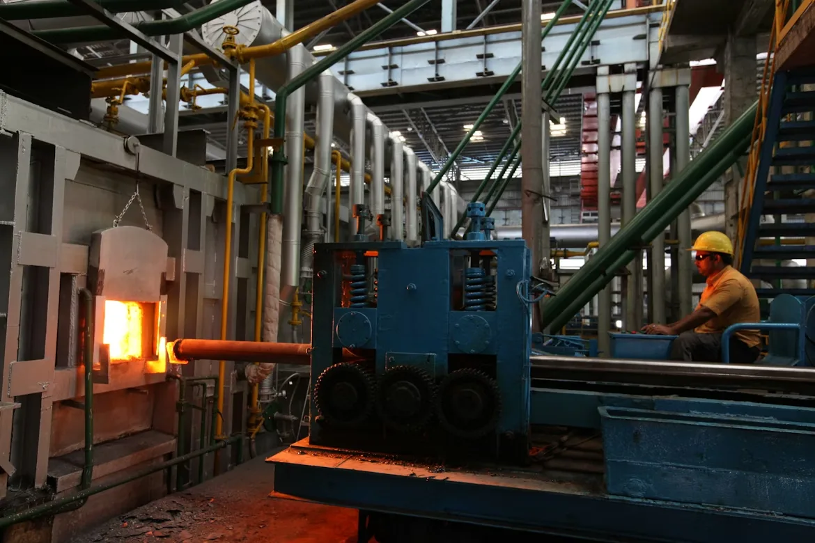 Best ERP for Manufacturing Industry with Scalable Business Control